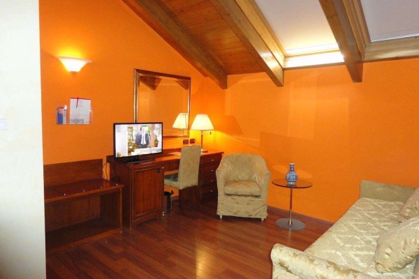 Hotel Vazzana